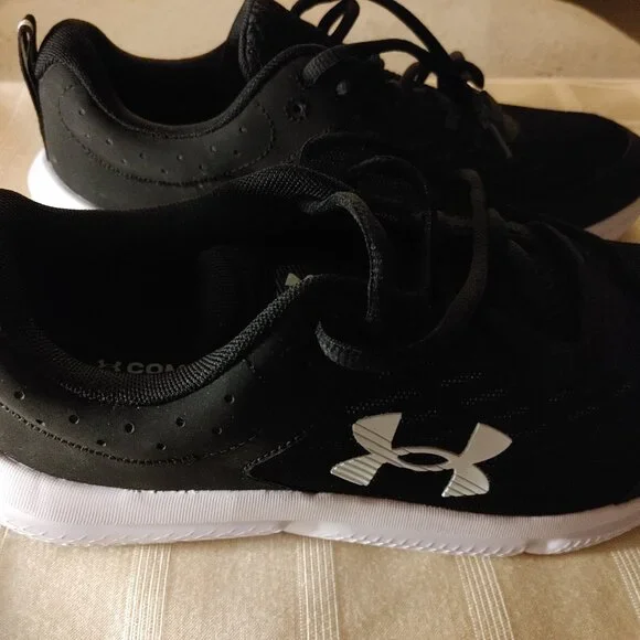 Under Armour BN Charged Assert Comfort Deluxe System Mens Sneakers Size USA 8 - Picture 1 of 8